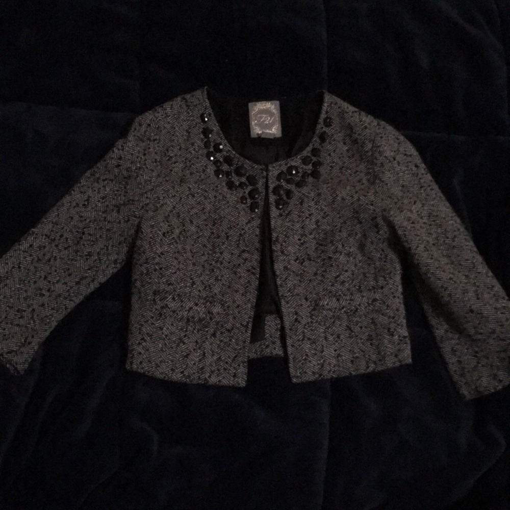 Gray short blazer